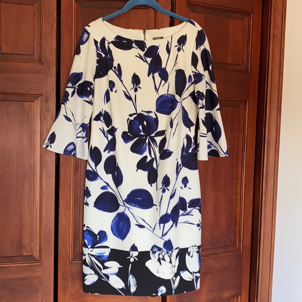 Vince Camino white large print dress size 10